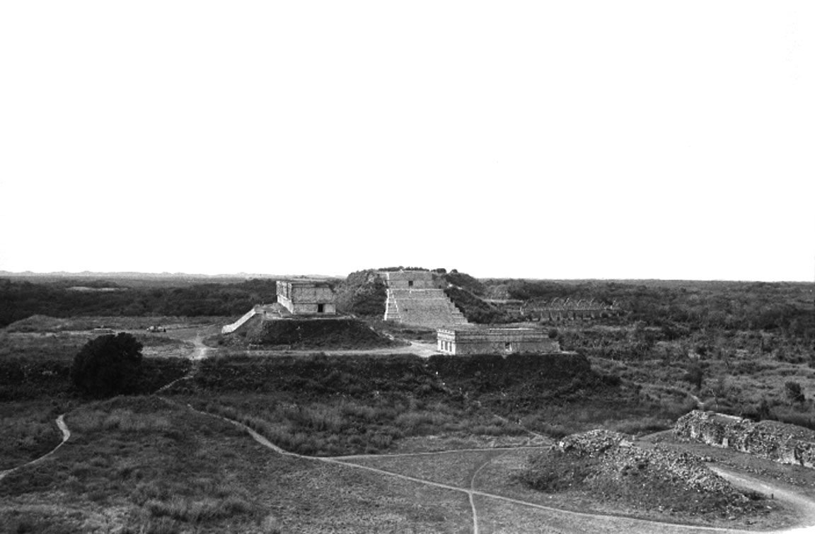 Messico, 002-079-07
1976
Uxmal (Messico)