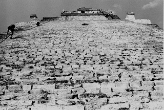 Messico, 002-079-13
1976
Uxmal (Messico)