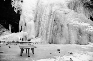 Foppapedretti, 025-229-30
Tavolo Redon di Giandomenico Belotti per Foppapedretti, 1995
Cavalese (Italia)