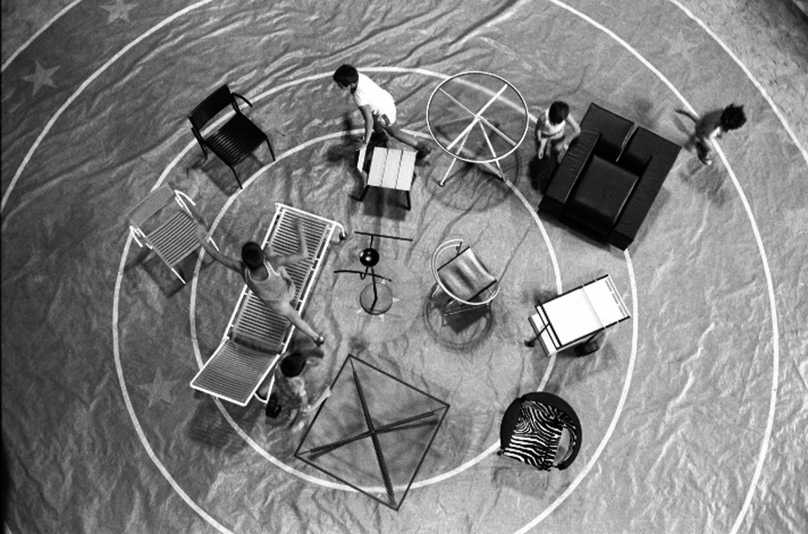 Alias al Circo Medini, 021-034-12
Prodotti Alias, 1988
Circo Medini, Milano (Italia)