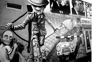 Berlino, 101-011-15
Graffiti sul muro, 2006
Muro di Berlino, Berlino (Germania)