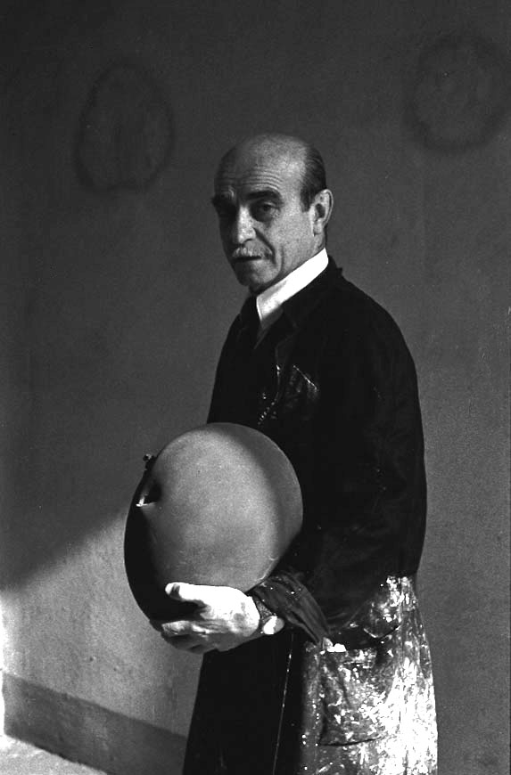 Lucio Fontana, 042-098-12
Lucio Fontana, 1960
Studio Lucio Fontana, Milano (Italia)