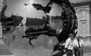 Arnaldo Pomodoro, 082-059-14
Arnaldo Pomodoro