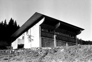 Architetture di Giandomenico Belotti, 021-003-03
Casa in montagna di Romolo Saccomani, 1966
Fogajard, Madonna di Campiglio (Italia)